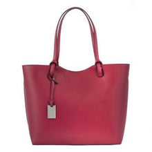 Load image into Gallery viewer, 308 Τσάντα Ώμου με κόκκινη επένδυση