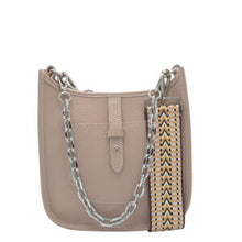 Load image into Gallery viewer, 304 Δερμάτινη Τσάντα Χιαστί