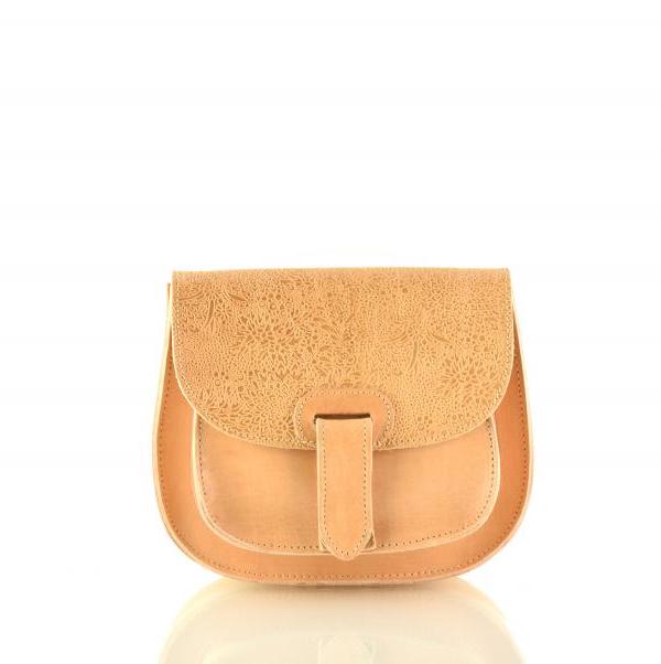 02-A Purse Cross Tongue